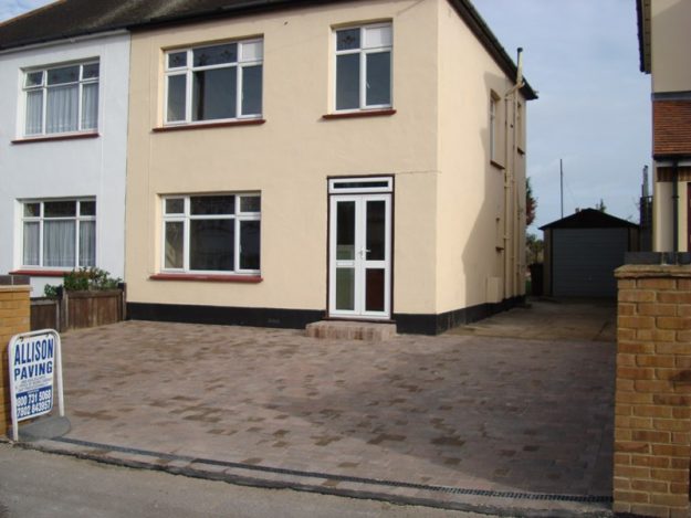 completed block paving driveway
